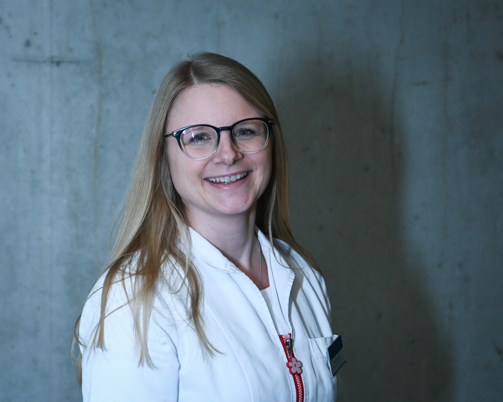 Portrait von Tanja Andereggen, Drogistin EFZ